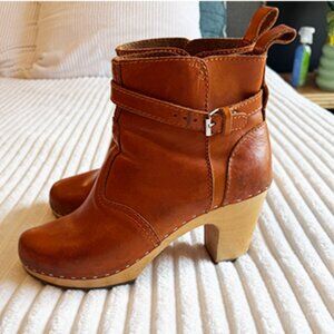 Brown Camel Leather Swedish Hasbeens Jodhpur Booties | Size 40 or 9.5
